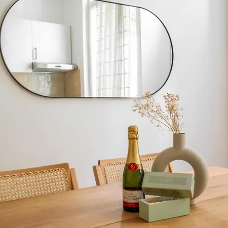 Daire A Modern Renovated Near Metro Line 2 *