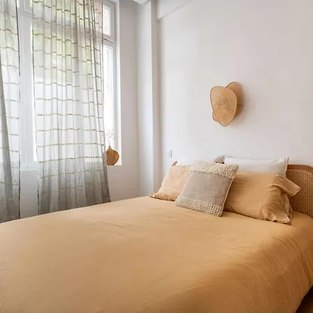 Daire A Modern Renovated Near Metro Line 2 *